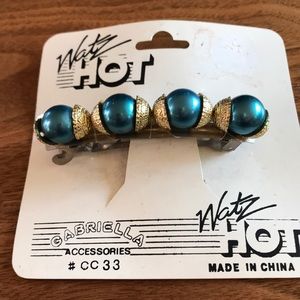 NWT Hair Clip
